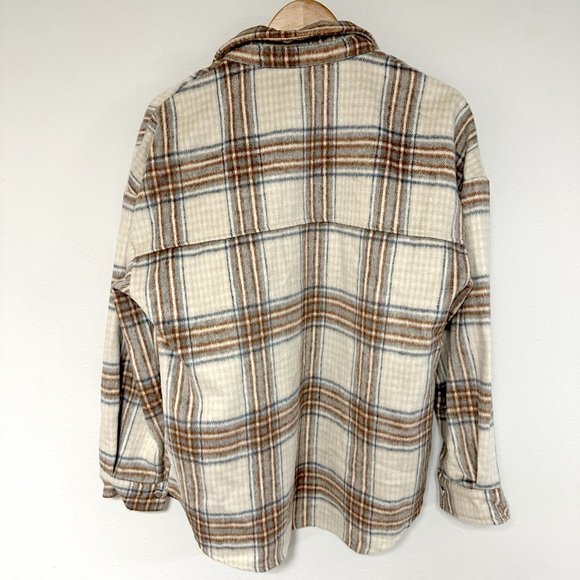 *NEW* Plaid Half Zip Pullover - Picture 7 of 11